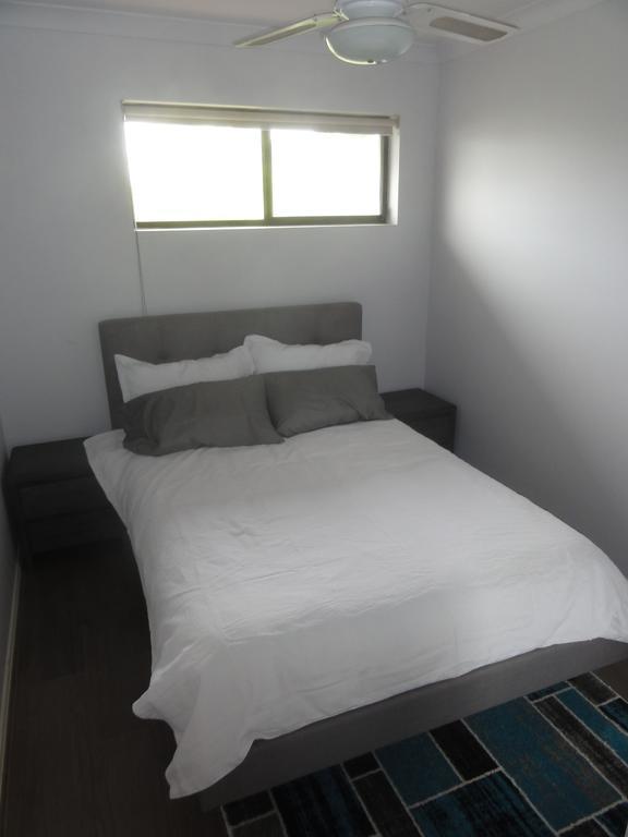 Prime Location & Spacious Аделаида Экстерьер фото